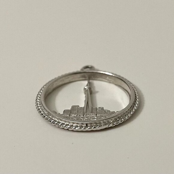 Vintage Sterling Silver Toronto Canada Skyline Pendant Charm No Loop - Picture 5 of 16